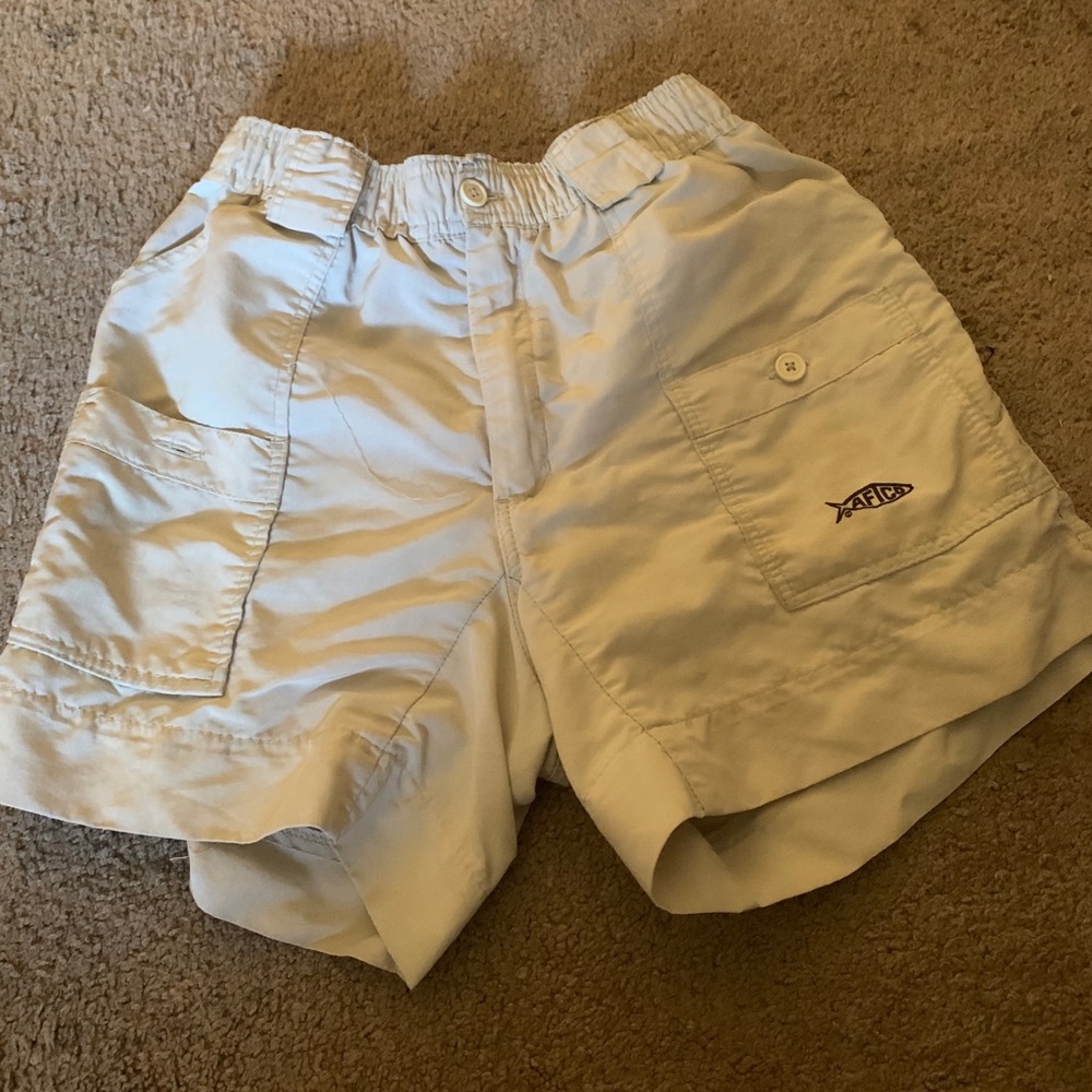 AFTCO shorts size 28